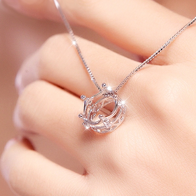 Collana in argento con corona, ciondolo retrò con strass, gioielli geometrici semplici_voghion.com