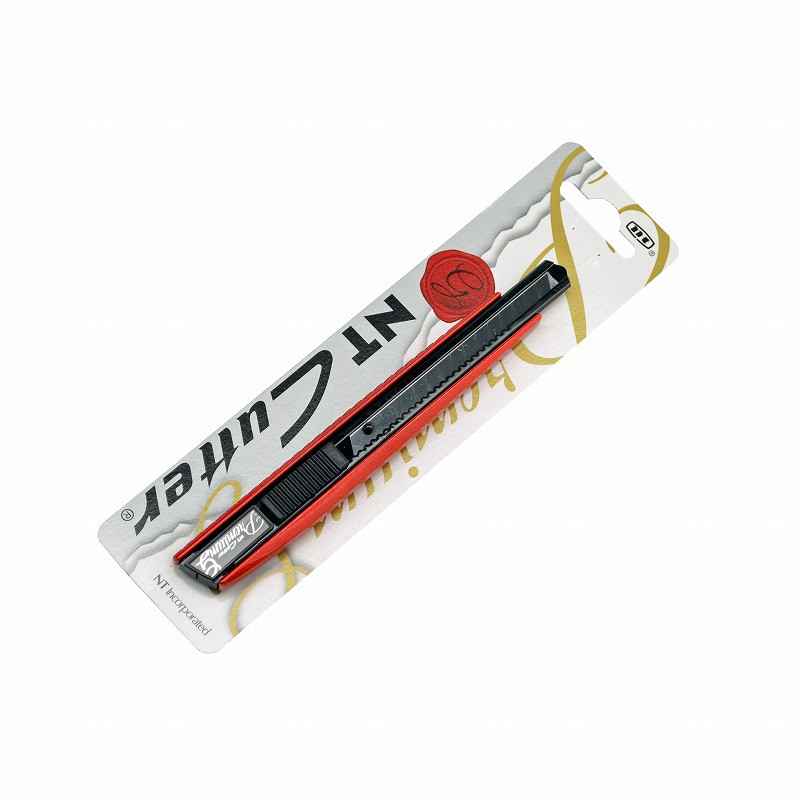 日本 NT Cutter PMGA-EV01 限量版紅色鋼琴烤漆鐵製美工刀 產品外觀