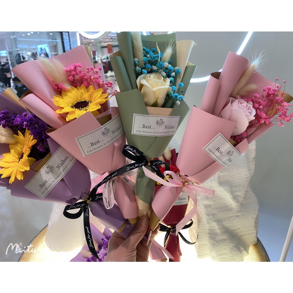 台灣現貨【香皂花束】康乃馨玫瑰向日葵混色搭配 乾燥花滿天星款 單朵三朵 成品送禮 生日禮物