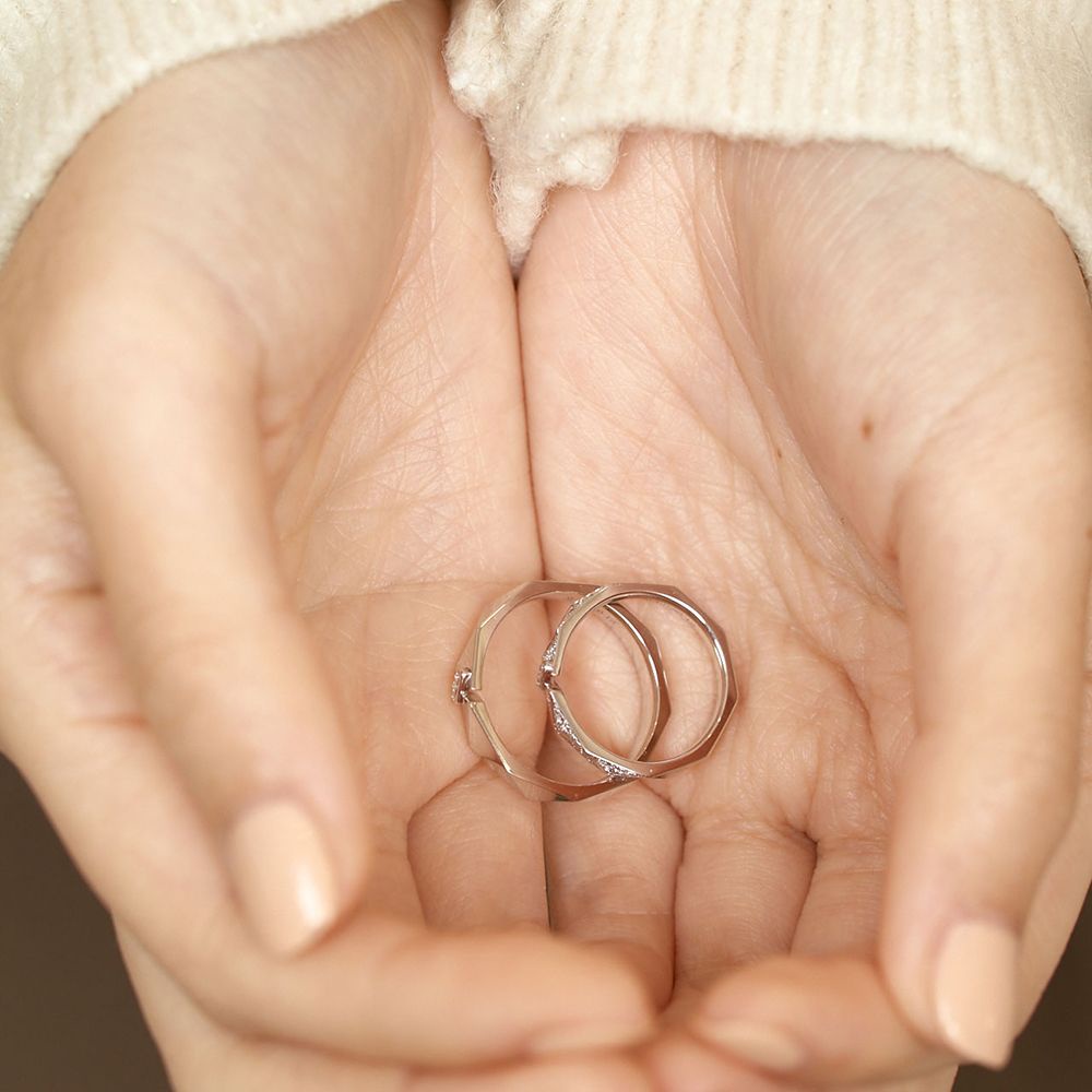 Luxury Rhinestone Triangle Geometry Ring For Couples Wedding_voghion.com