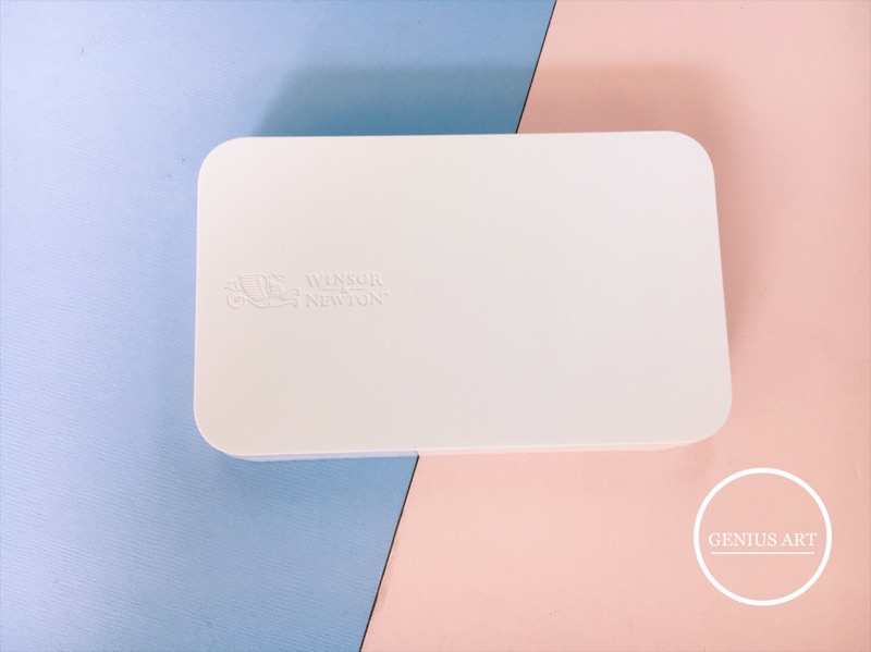 溫莎牛頓 12 色塊狀水彩細節