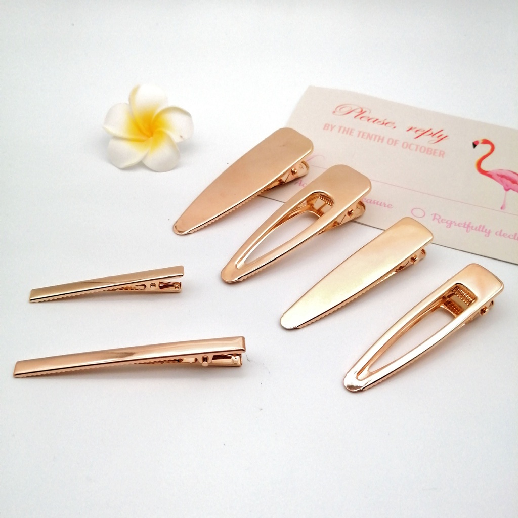 1pc {styles Random } ins Hairpin Metal Hollow Duckbill Clip Square Clip Pearl Hairclip DIY Hair Accessories_voghion.com