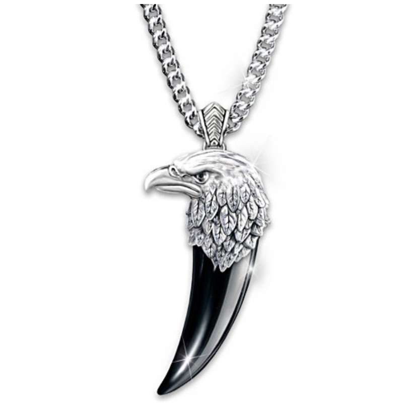 Collana con ciondolo con testa d'aquila volante da uomo in onice nero con artiglio d'aquila_voghion.com