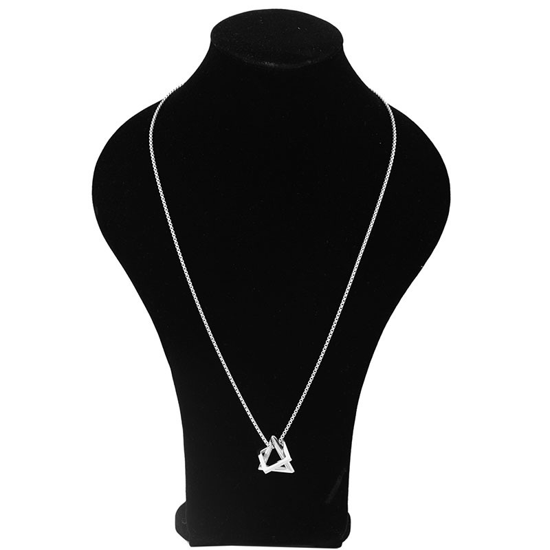 Collana geometrica con ciondolo quadrato e triangolo_voghion.com