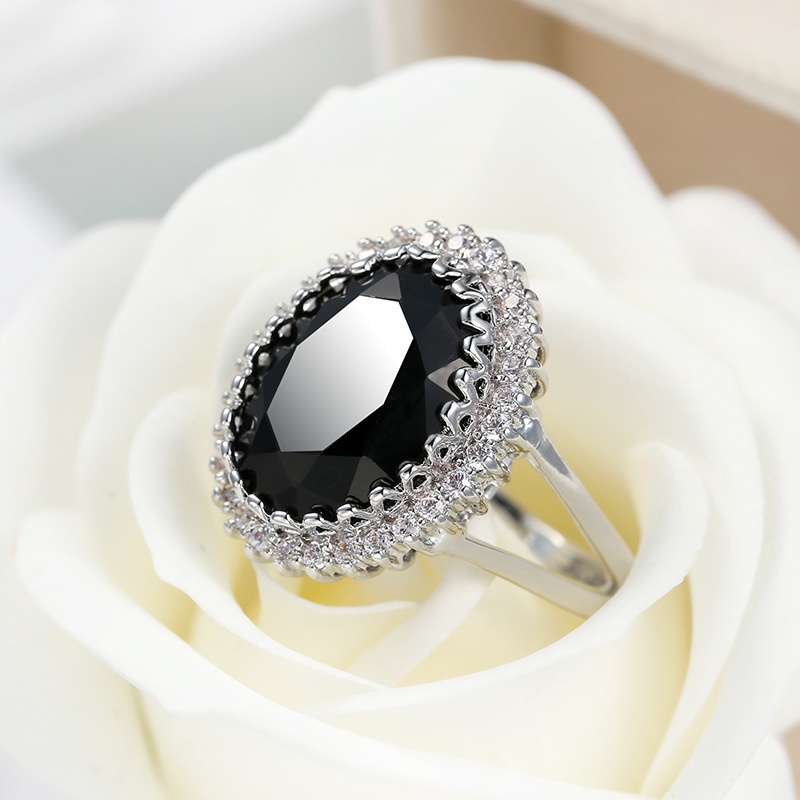 Fede nuziale vintage femminile Fedi nuziali in argento tondo nero con micro pavé di zirconi per donna_voghion.com