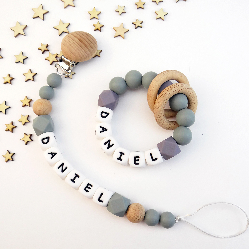 1 Set Personalized Name Baby Pacifier Clips With Teething Bracelet Wooden Beech Ring Silicone Dummy Clip Holder Safe Anti-Drop Teether Chain Baby Gift BPA Free