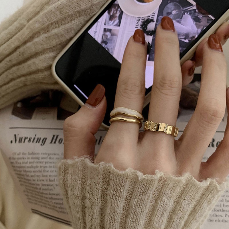 Anillo doble ajustable de nácar bisutería fina de moda mujer_voghion.com