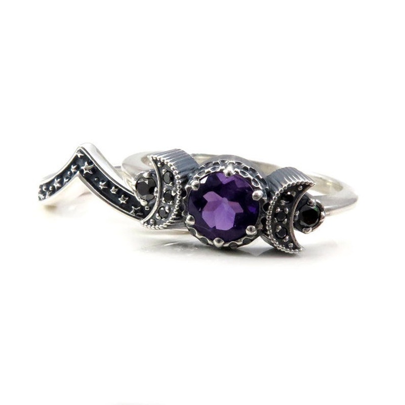 Anello luna gotico con cristallo viola e zircone nero donna_voghion.com