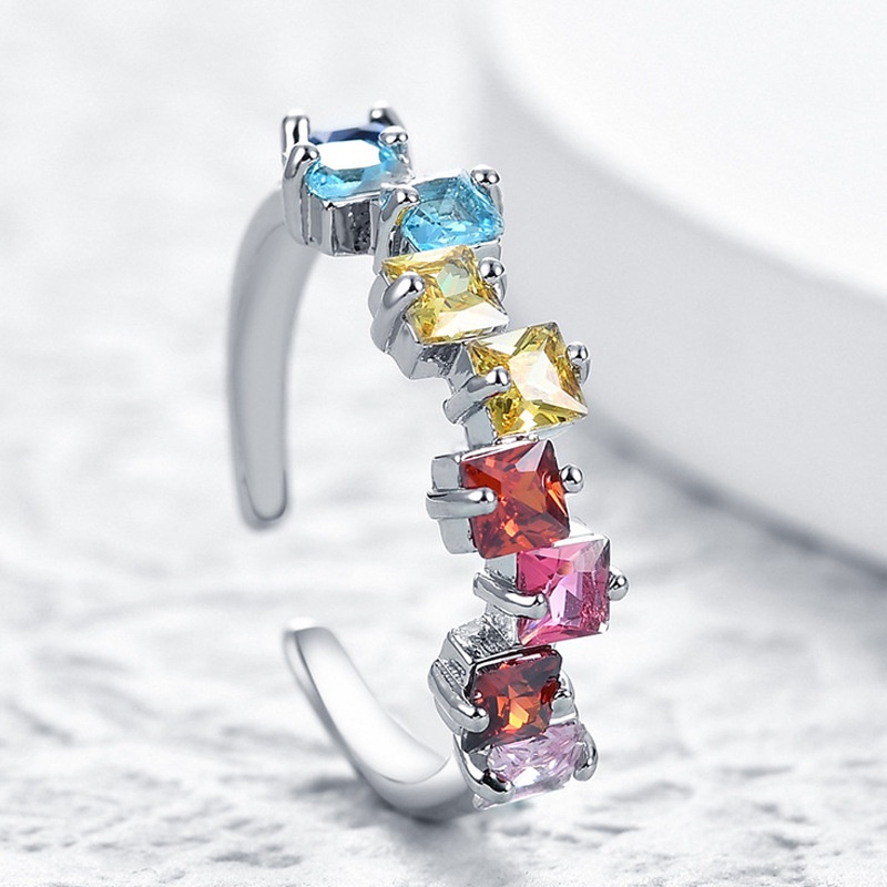 Anello da donna alla moda semplice barocco retrò zircone arcobaleno anello aperto regolabile_voghion.com