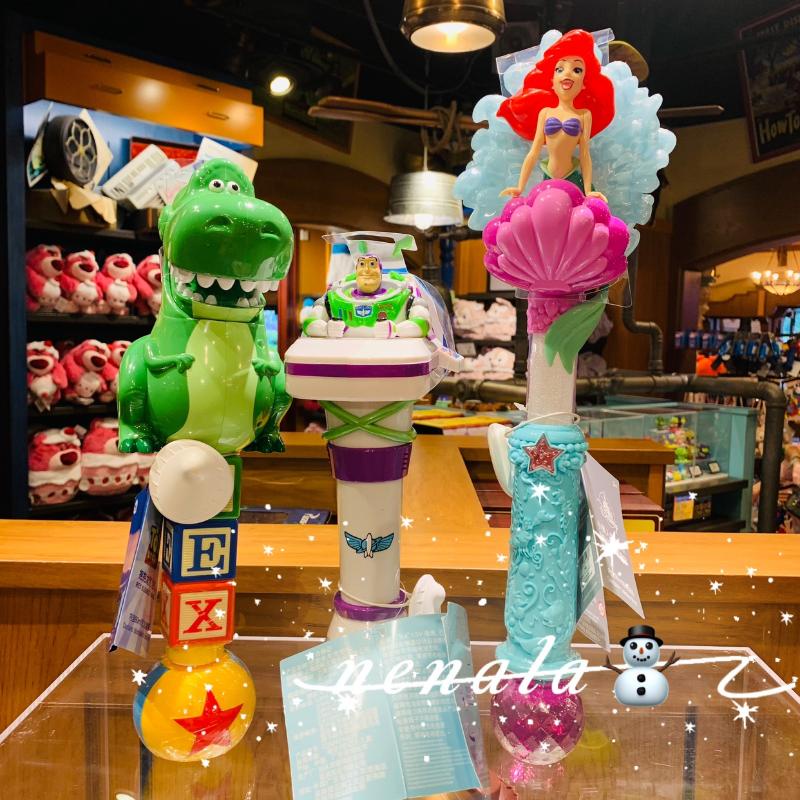 ins 上海迪士尼 巴斯光年 達菲熊 抱抱龍REX小美人魚泡泡機兒童成人戶外玩具