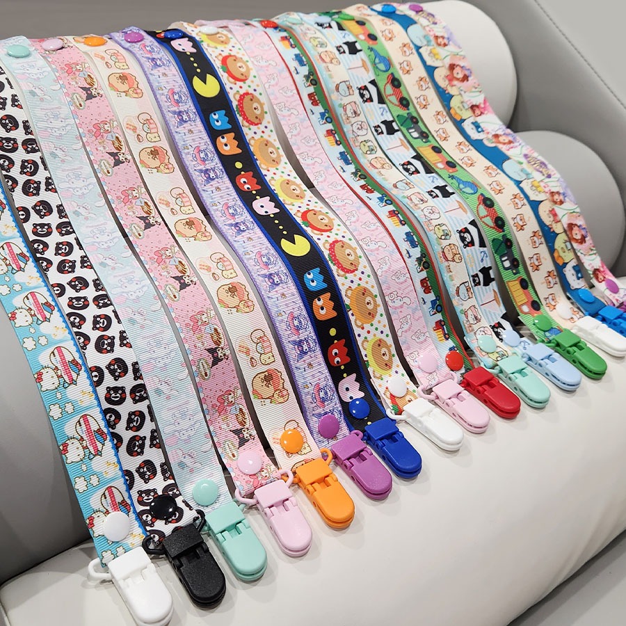 (SG Ready Stock) Pacifier Claw Clip for Baby Toddlers / Pacifier Clip Dummy Soother / Toy Holder Many Design