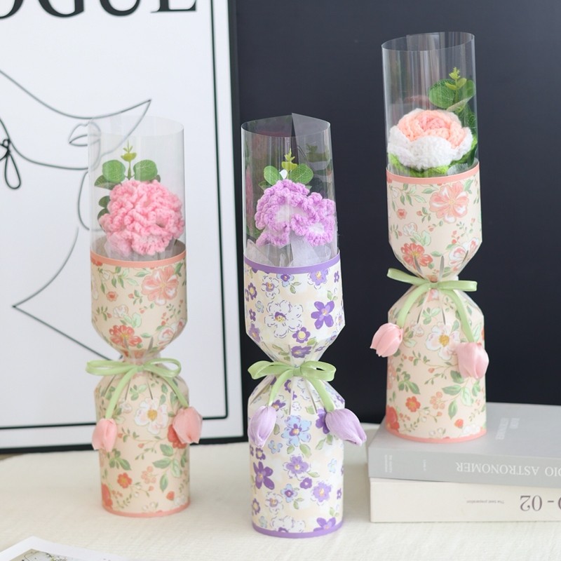 台灣現貨【針織毛線花束】玫瑰向日葵畢業花袋 不凋花送同學師長 直筒包裝清新送禮 畢業花束 謝師禮物 生日禮物