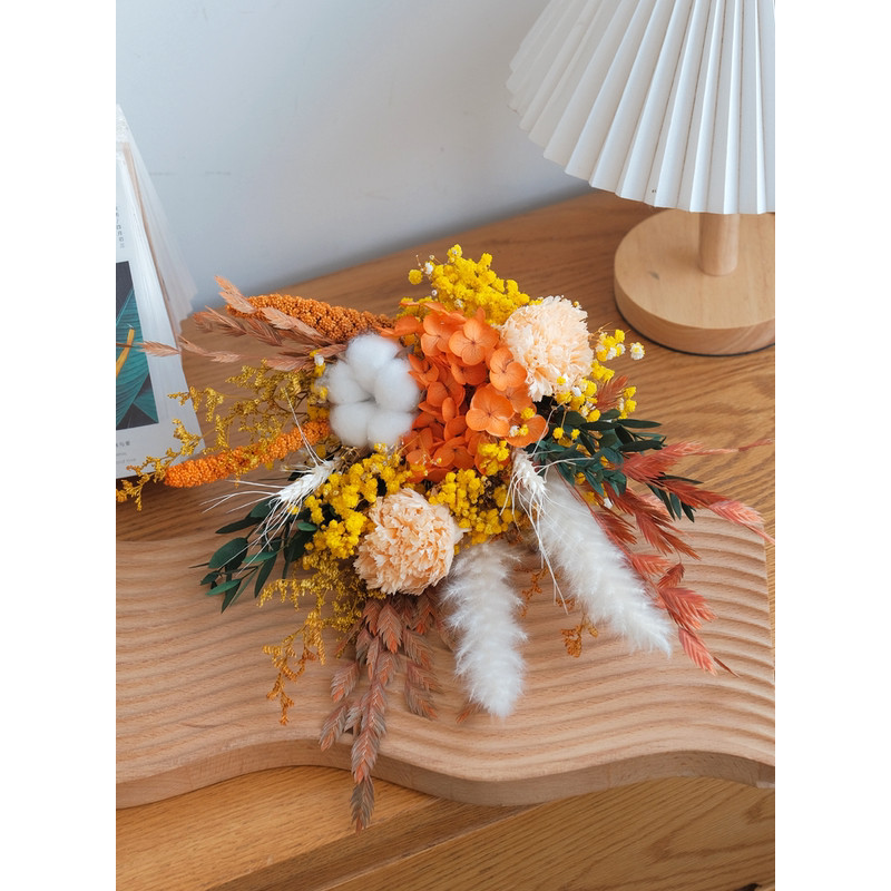 (橘黃)永生康乃馨繡球棉花,(裸花束)不含花器.加購區可選購花器
