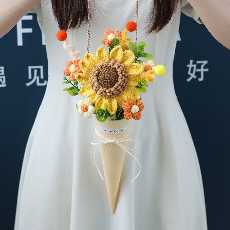 台灣現貨【針織向日葵甜筒花束】毛線不凋花玩偶造型 生日告白畢業送禮 拍照 可愛風 畢業花束 謝師禮物 生日禮物