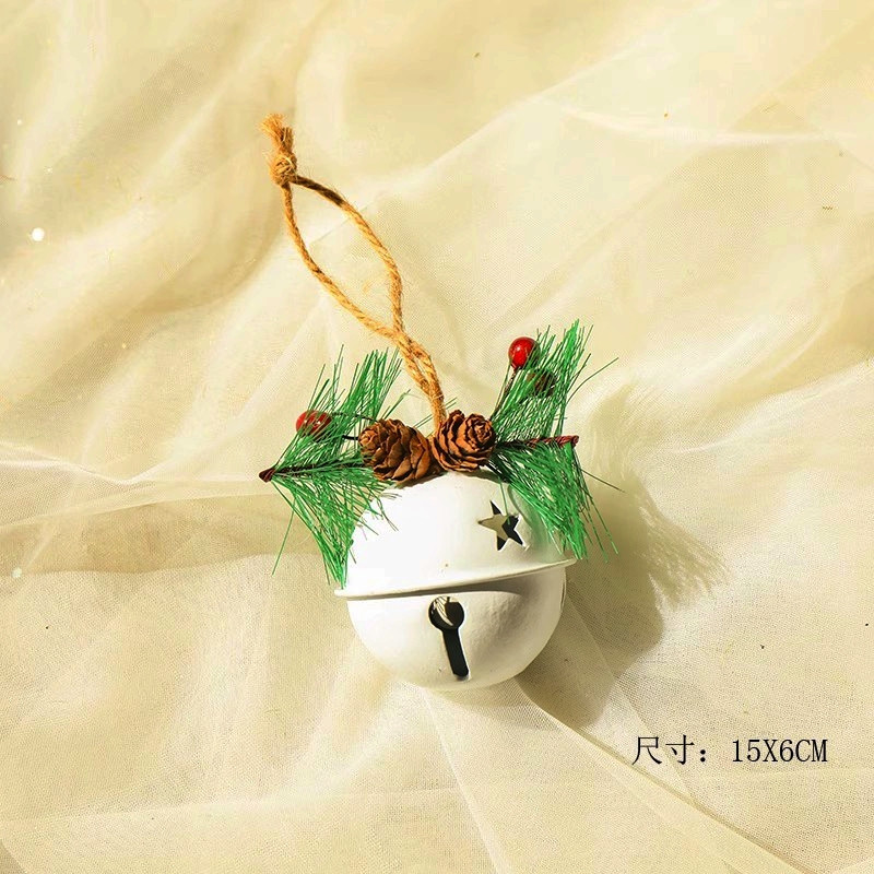❰白色❱紅果松葉松果鈴鐺球