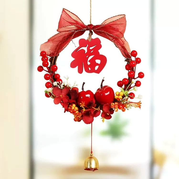 台灣現貨【紅果鈴鐺藤圈】新年花環門掛 玄關門口牆面佈置 祝福字樣柿子橘子蘋果造型 成品免組裝 多尺寸 新年佈置 玄關裝飾