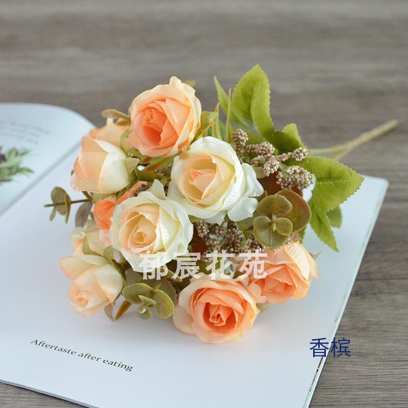 台灣現貨【仿真玫瑰把束】30cm薔薇花束 婚禮拱門路引插花 攝影布景 場景佈置裝飾花材 花藝材料
