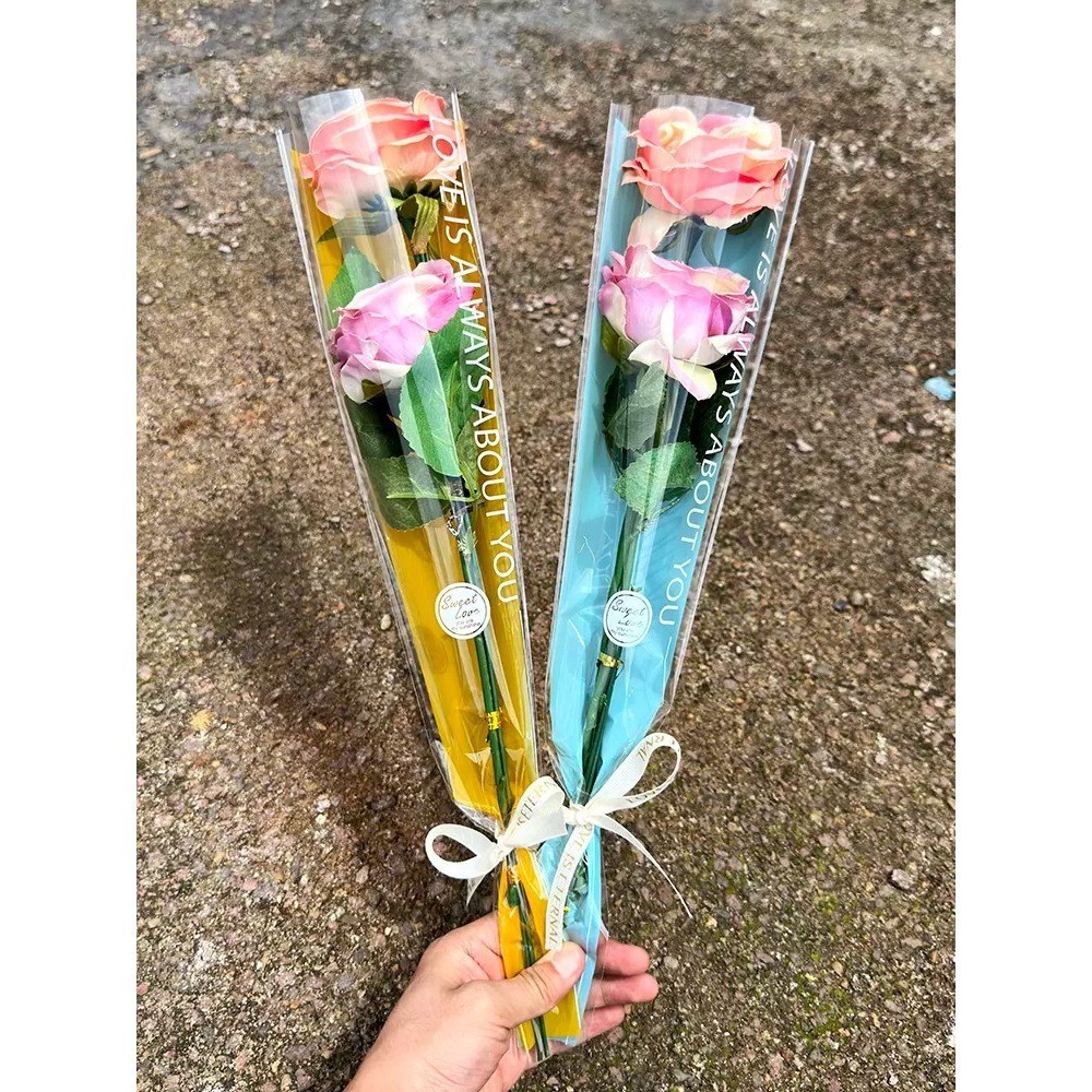 台灣現貨【甜蜜英文鮮花袋】韓風半透明OPP三角花套 單支玫瑰小花束包裝 花店送禮耗材