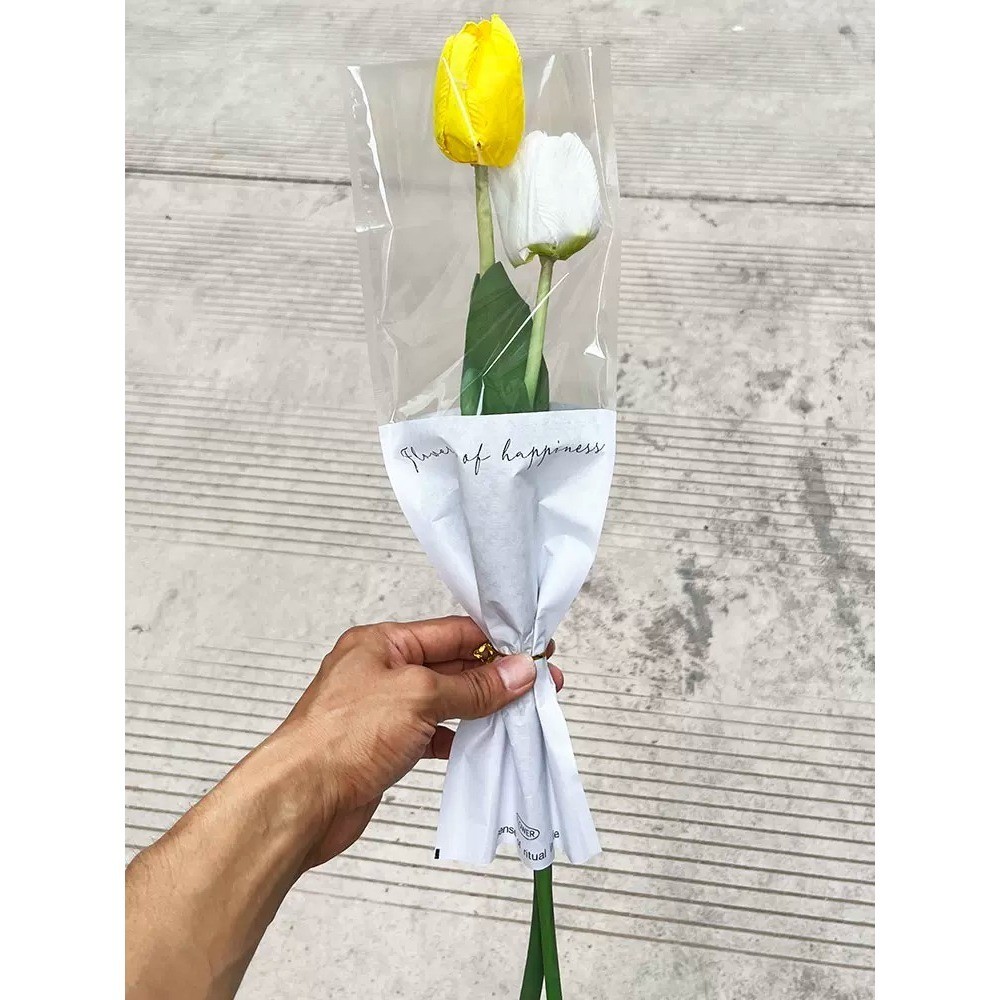 台灣現貨【透明牛皮紙花套】IG風韓系花束包裝袋 單支玫瑰康乃馨小花束 花店耗材送禮畢業花束