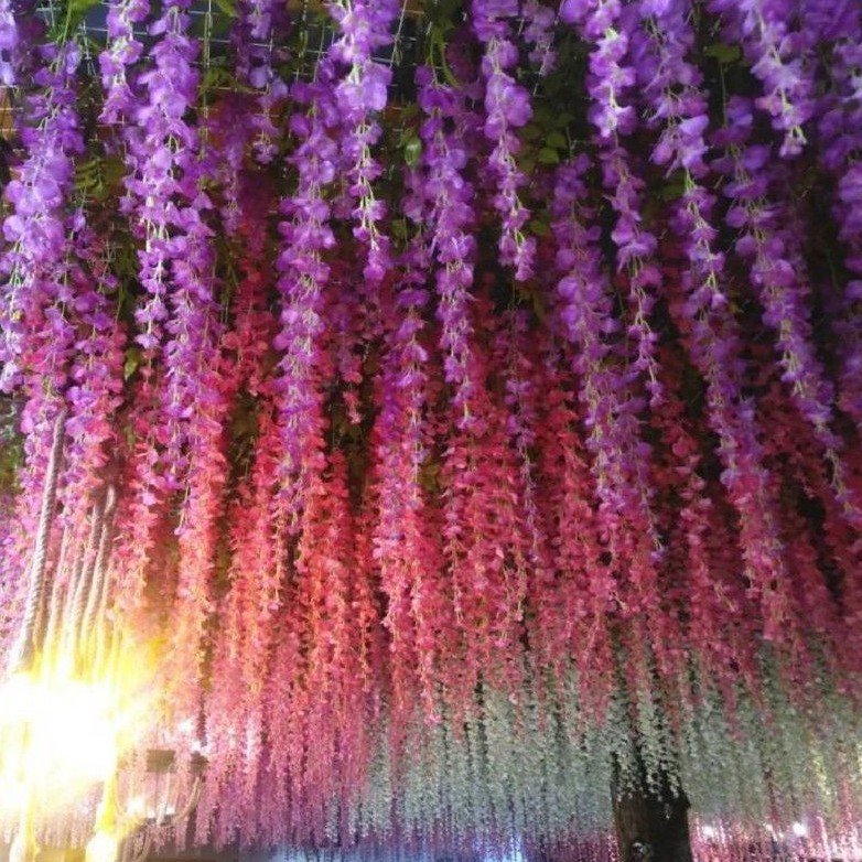 台灣現貨【仿真紫藤花串藤蔓】110cm垂墜絹花花串 加密一般款 婚禮攝影牆面櫥窗佈置 造景布置 花藝材料