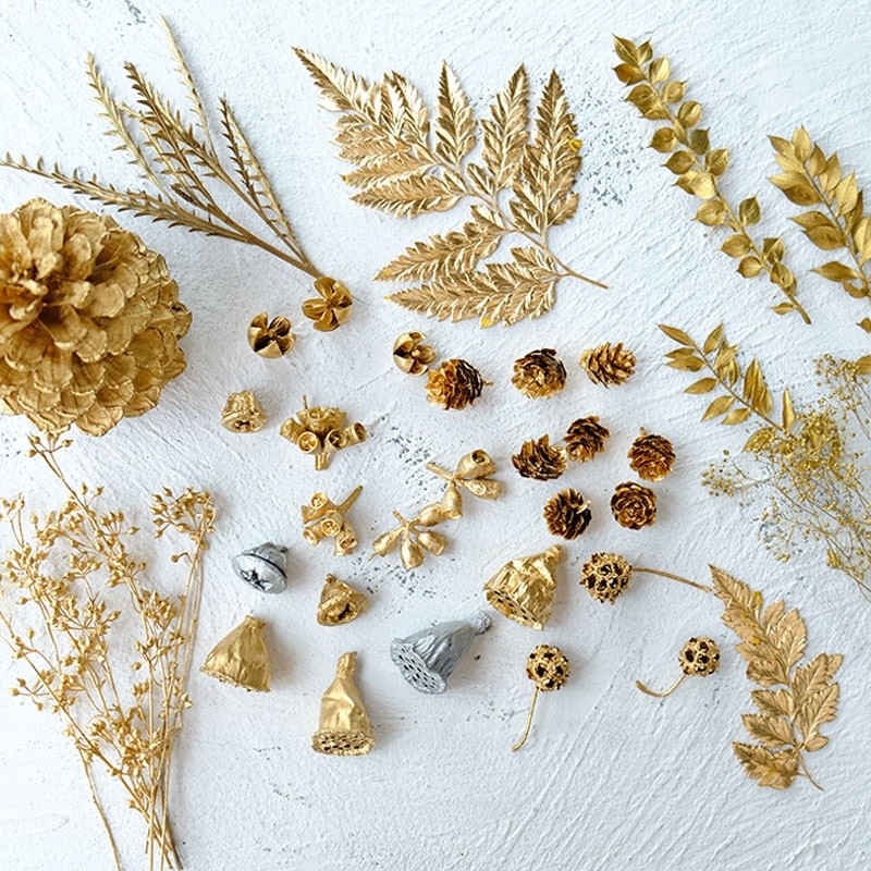 台灣現貨【金銀仿真果實葉材】金色銀色果實松果藤蔓素材 花藝材料盆栽佈置 聖誕新年節慶櫥窗 聖誕佈置