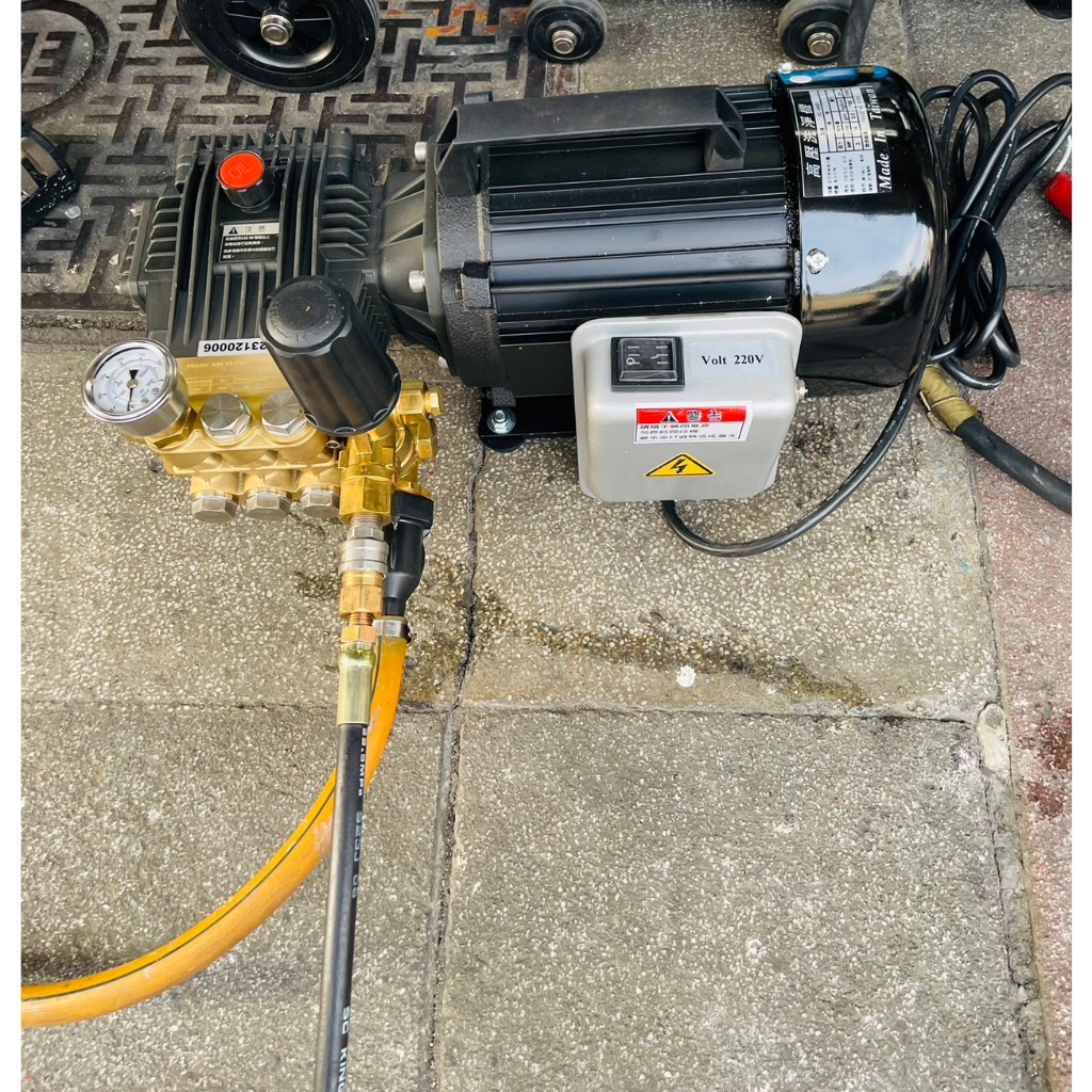 -鑽石牌高壓清洗機 DS1410/DC1410全自動/半自動 3馬手提式洗車機 單相電220V 商品圖片 3