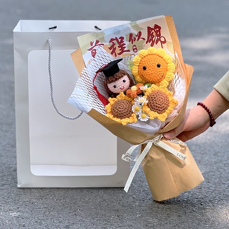 35cm前程似錦畢業女孩(牛皮),提袋等其他配件可至加購區選購