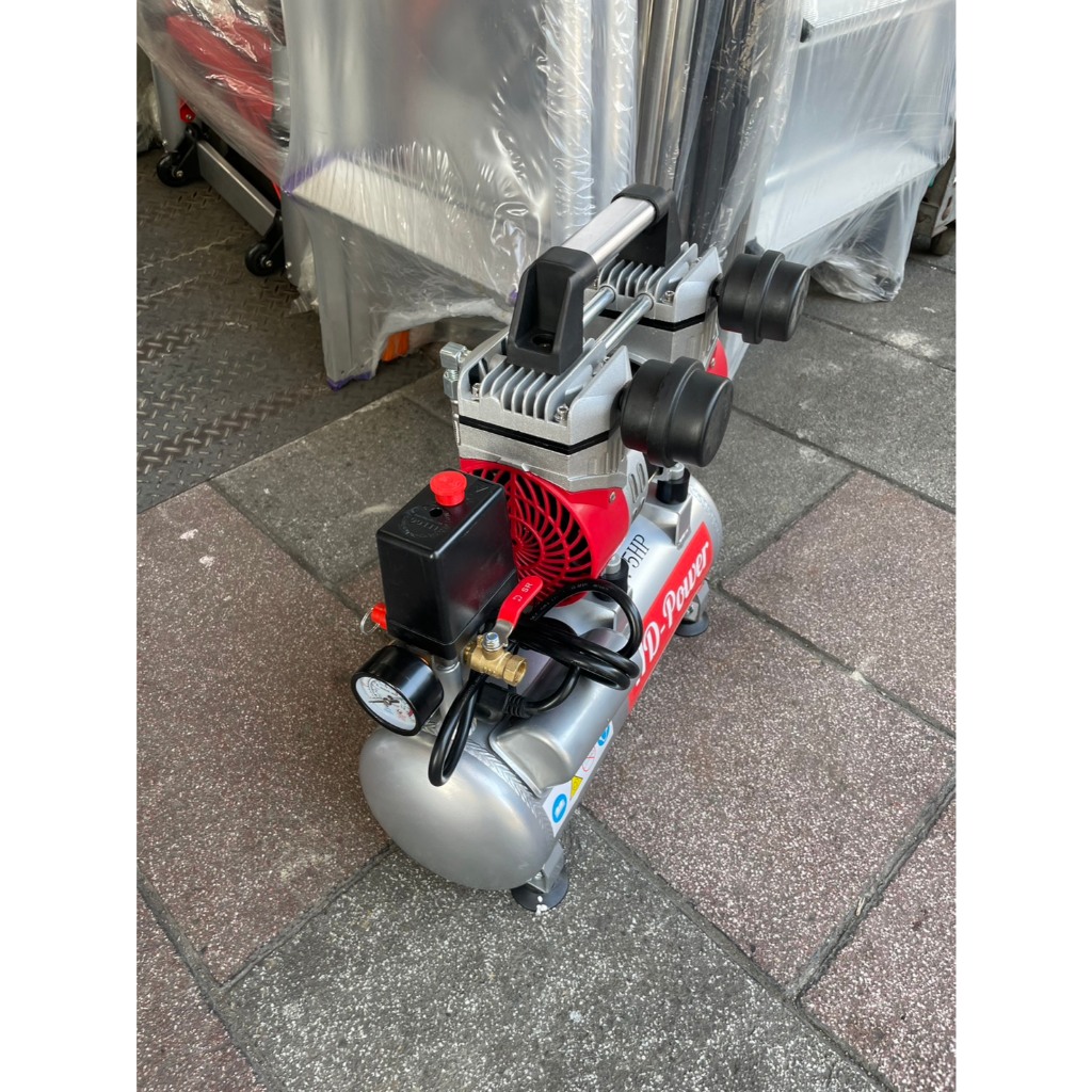 台北工具 雙缸3.5HP 10公升 輕量鋁合金 快速型無油靜音空壓機  空氣壓縮機 可木工 噴漆修補 商品圖片 2