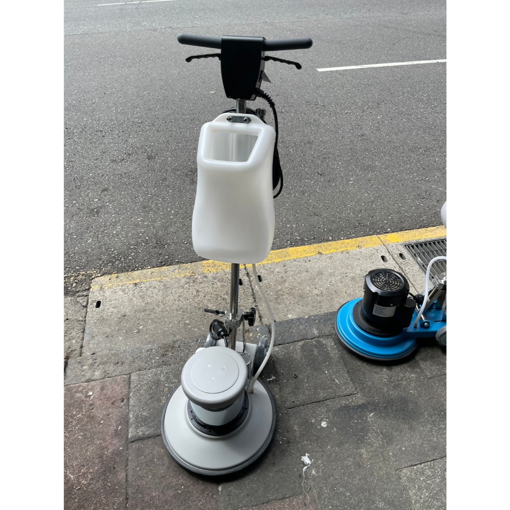 附發 台北工具13吋17吋地板打蠟機 附滴蠟水箱 洗地機 拋光機 清洗機 非德國凱馳 KARCHER 商品圖片 6