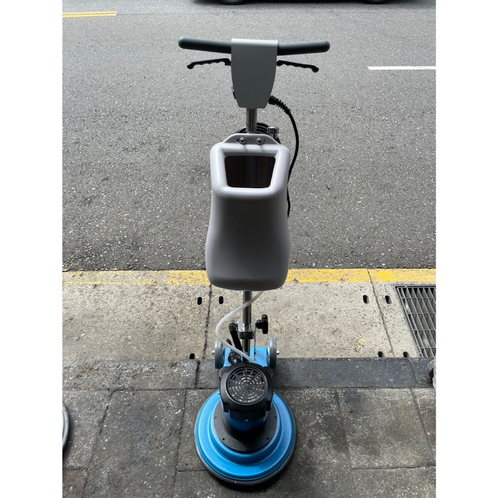 附發 台北工具13吋17吋地板打蠟機 附滴蠟水箱 洗地機 拋光機 清洗機 非德國凱馳 KARCHER 商品圖片 3