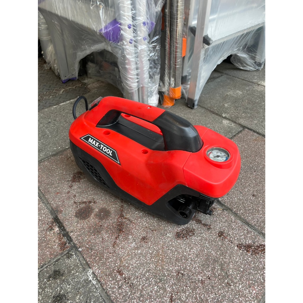 MAX-TOOL台北工具  感應式無碳刷高壓清洗機 自吸式 可直接水桶吸水 洗冷氣 洗地 洗車 商品圖片 3