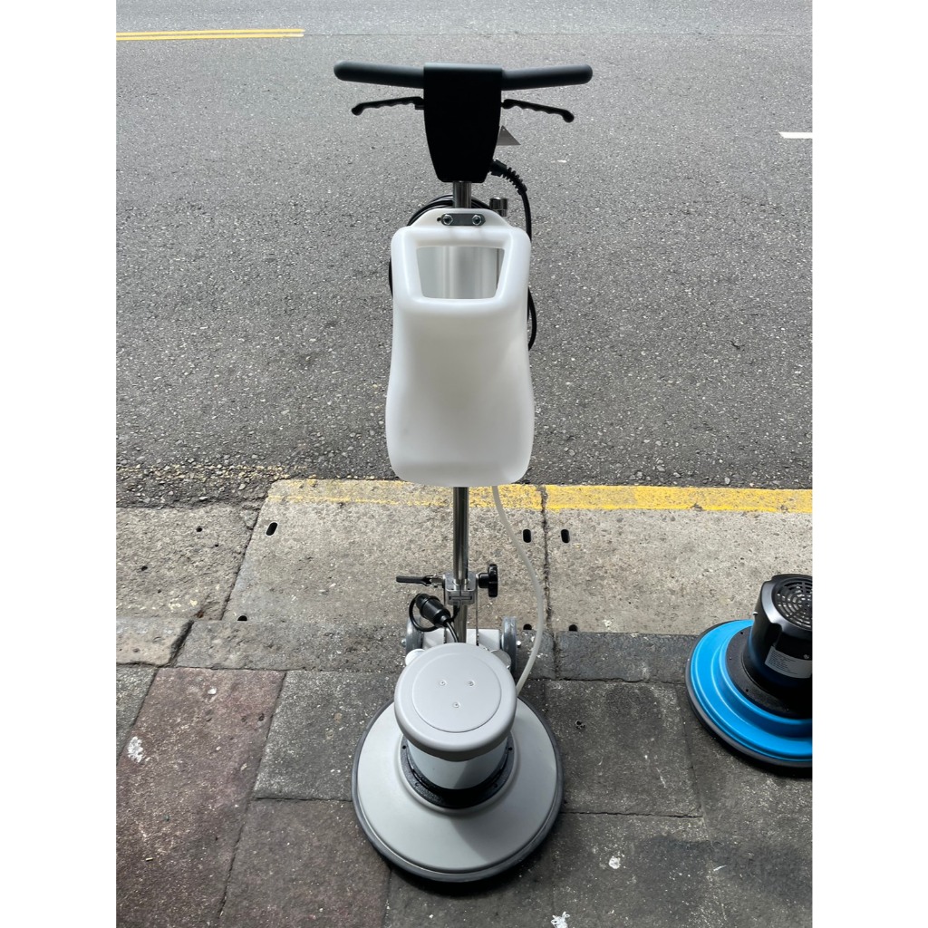 附發 台北工具13吋17吋地板打蠟機 附滴蠟水箱 洗地機 拋光機 清洗機 非德國凱馳 KARCHER 商品圖片 5
