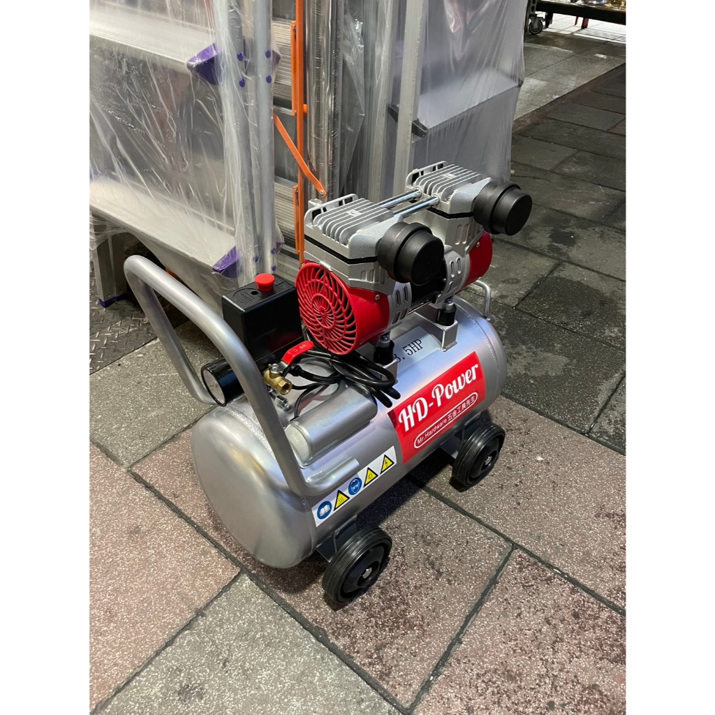 台北工具 雙缸3.5HP 25公升 輕量鋁合金 快速型無油靜音空壓機  空氣壓縮機 可木工 噴漆修補 商品圖片 2