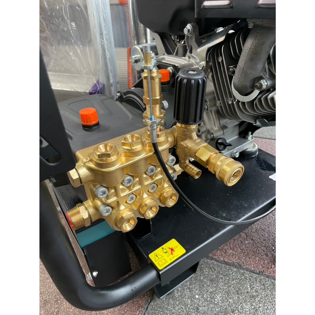 13HP引擎洗車機 配省油器外回水減速器 高壓清洗機 四行程引擎高壓沖洗機 可洗車洗地社區清潔 非本田HONDA 商品圖片 2