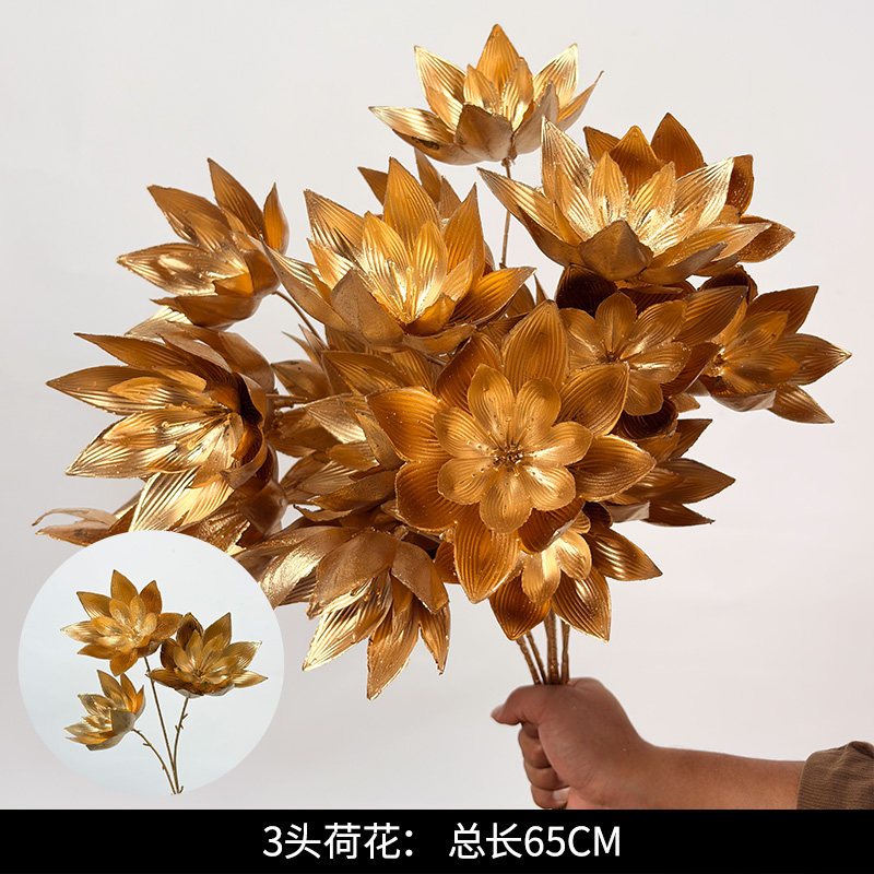 (金漆)3頭荷花