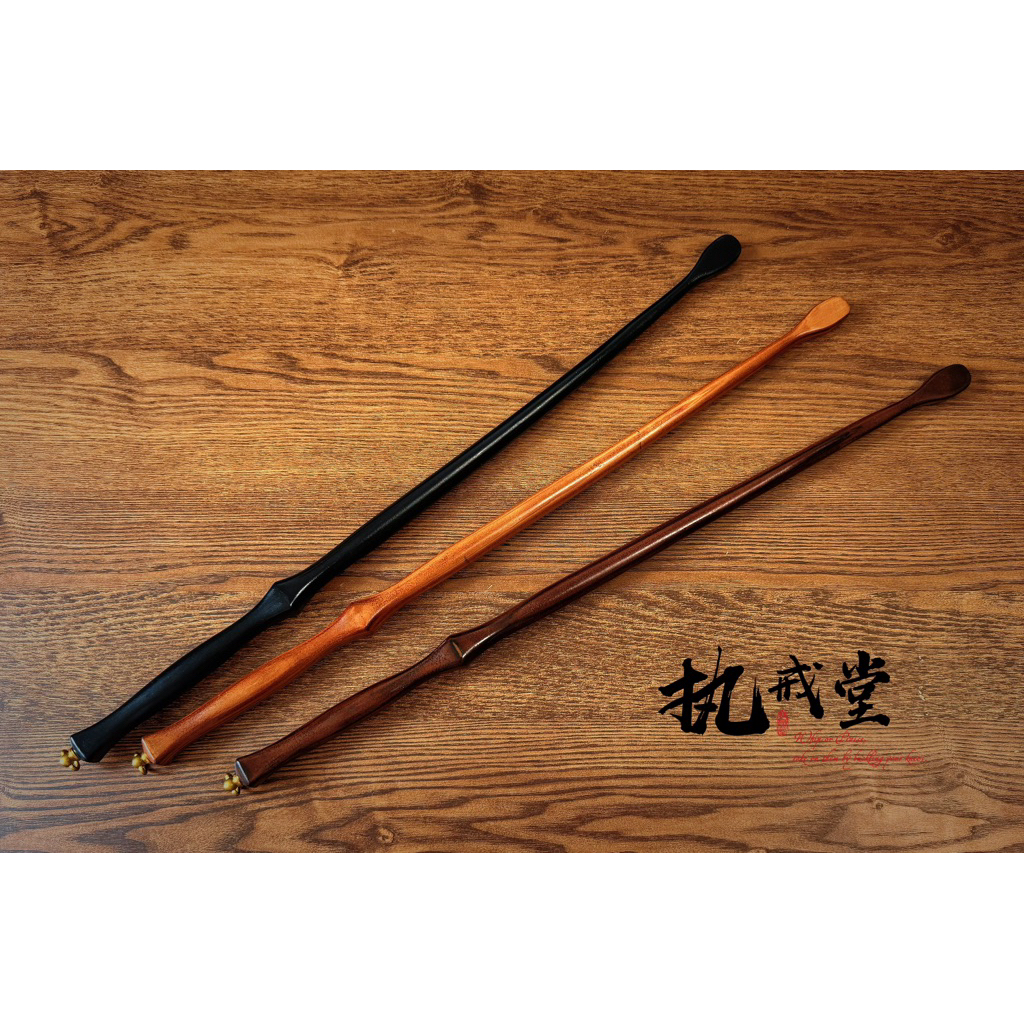 【KKsp道具雜貨店】 * 皮棍棍2號 * 牛筋皮棍 spanking 打屁股 家法 規矩 懲罰 皮鞭 藤條 罰跪 姜罰