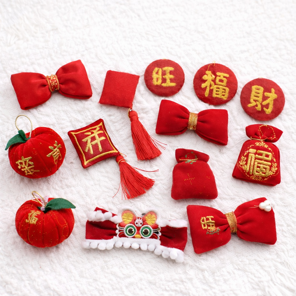 台灣現貨【新年吉祥裝飾小物】紅色系絲絨蝴蝶結羊毛氈福字旺字 平安果南瓜福袋 禮盒盆栽點綴 新年佈置