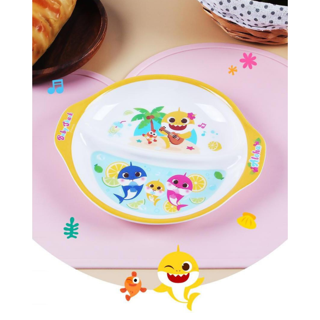 鯊魚寶寶 美耐皿 碰碰狐兩格餐盤 19cm*17cm 韓國餐盤 兒童專用 雙耳盤 兒童餐具 分隔餐盤