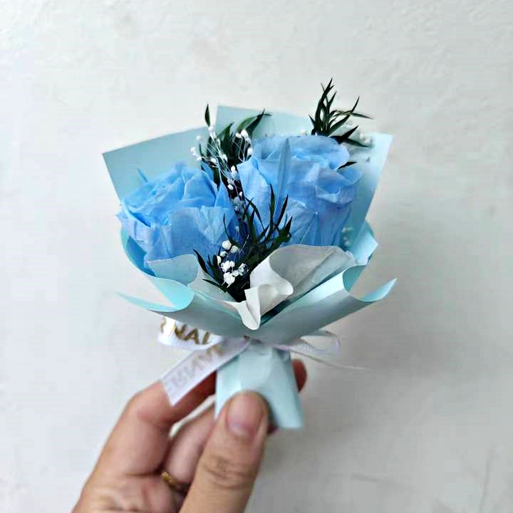 (迷你永生花)兩朵天藍玫瑰,純花束（無玻璃罩／無燈串）