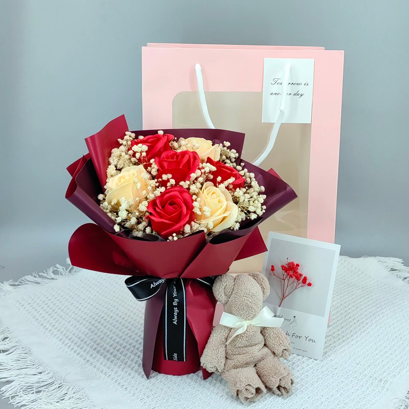 30cm7朵香檳紅玫瑰花束,純花束（無提袋／無燈串）