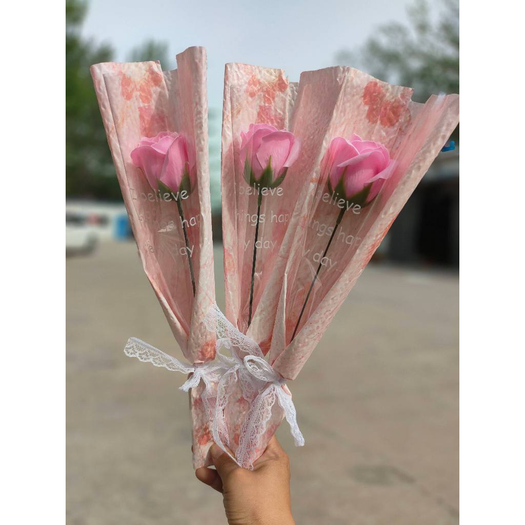 台灣現貨【玫瑰花束】30cm粉色紅色玫瑰花套花束 情人節禮物 生日禮物 小花禮 浪漫驚喜 居家佈置