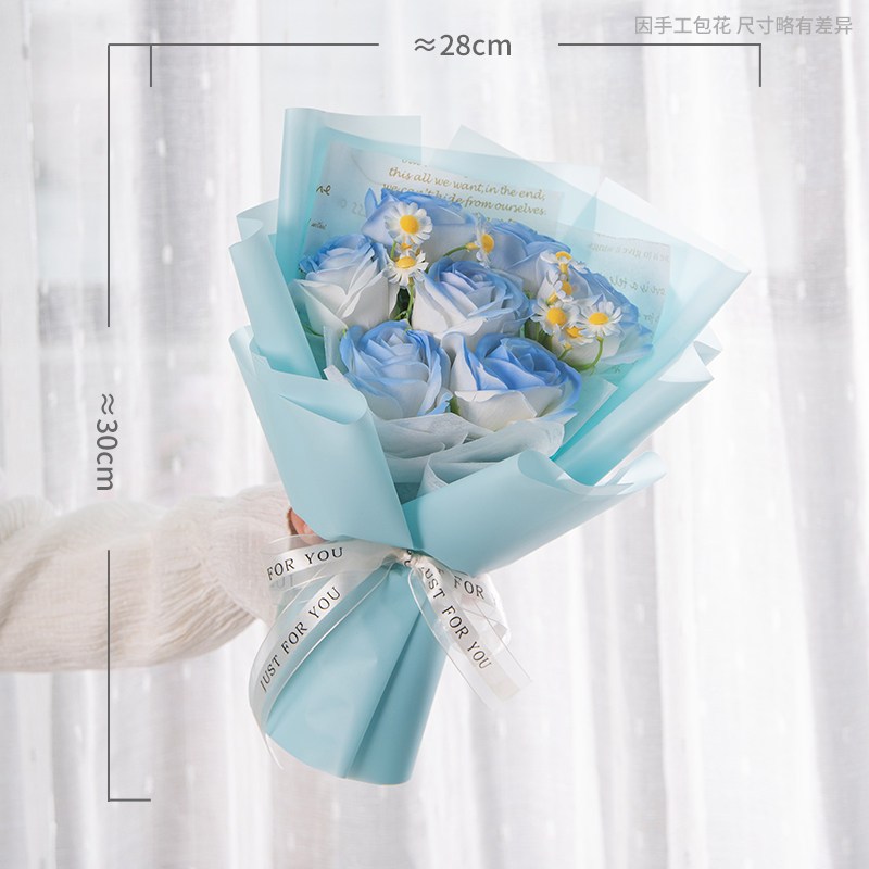 30cm5朵玫瑰花束（碎冰藍）＋白小雛菊,純花束（無提袋／無燈串）