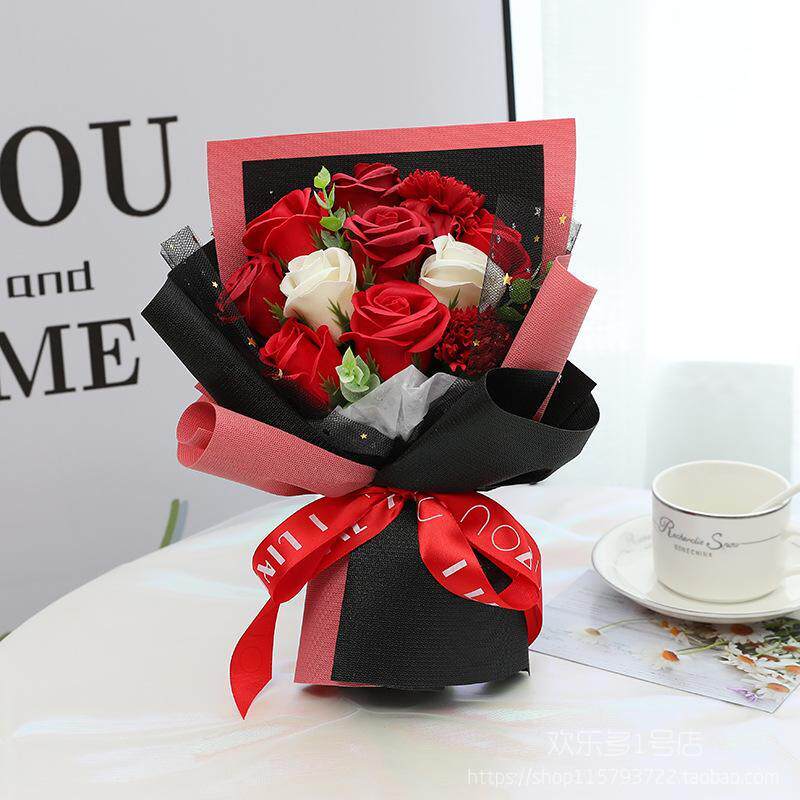 25cm11朵手捧花（紅色）,純花束（無提袋／無燈串）
