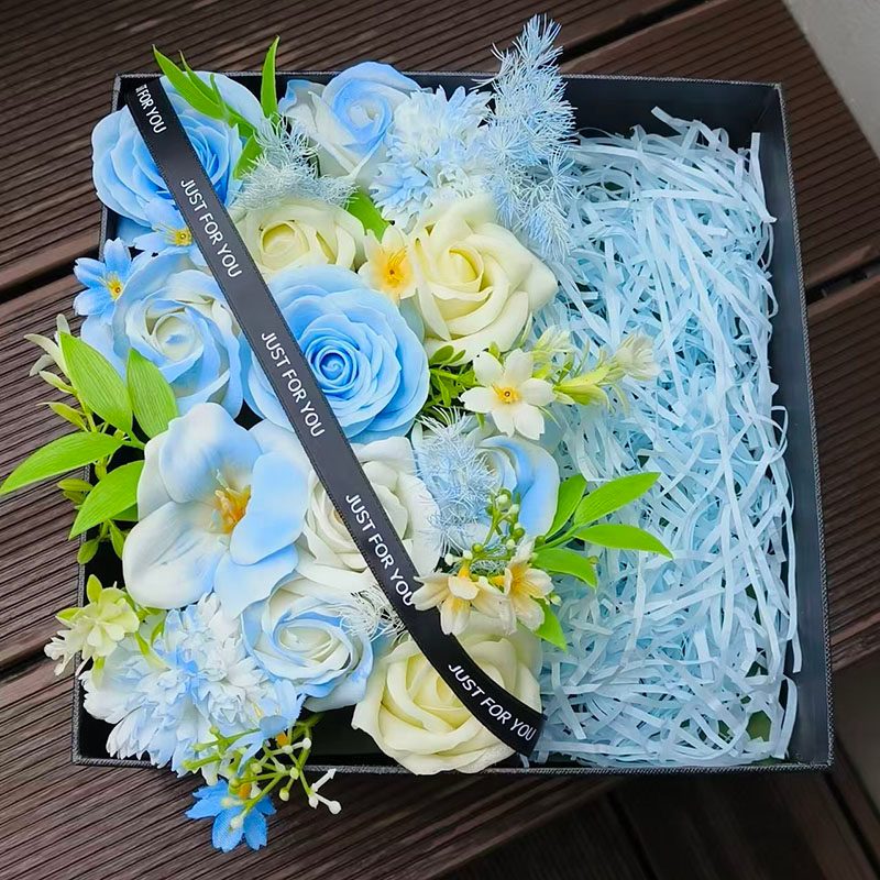 25*25*13cm浪漫花束（晨光）,純花束＋紙盒（無提袋／無燈串）