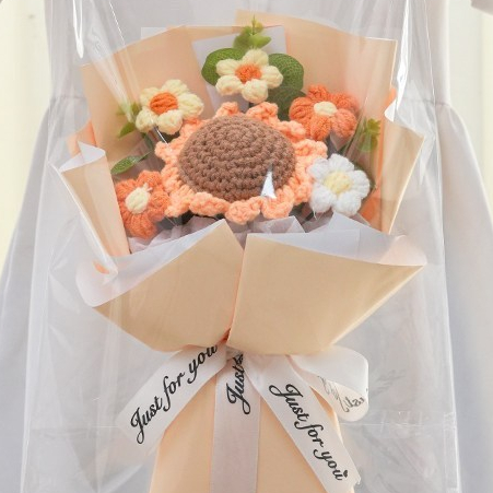 台灣現貨【向日葵雛菊花束】25cm針織向日葵雛菊花禮 畢業季生日禮物 櫥窗提袋燈串 畢業花束 謝師禮物