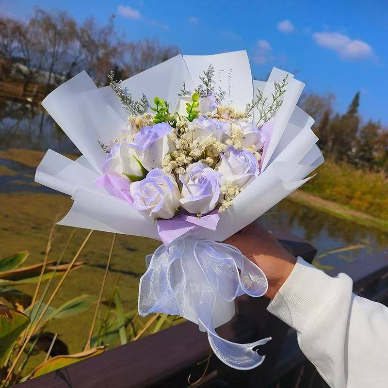 9 朵｜丁香紫玫瑰花束,純花束（無提袋／無燈串）