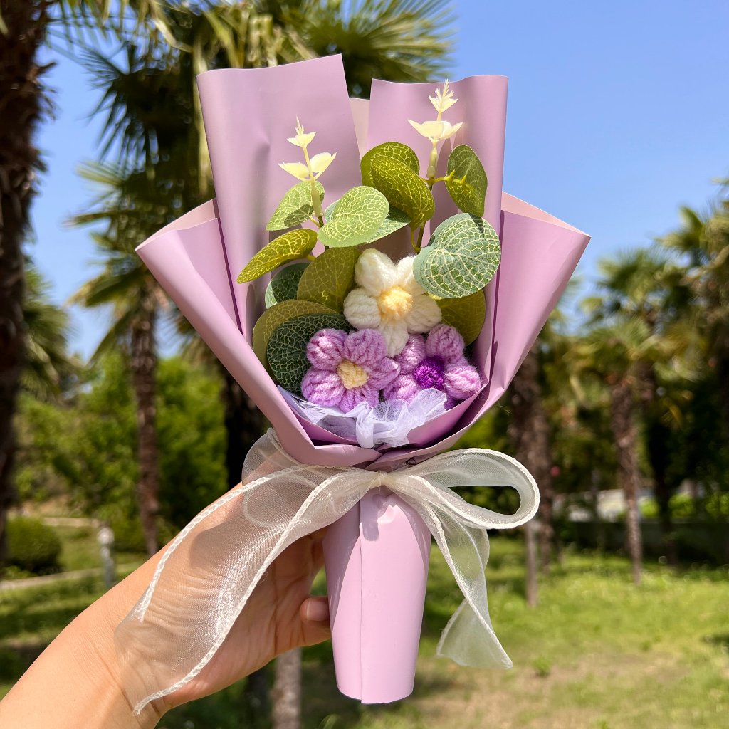 30cm毛線泡芙花束(紫色包裝),純花束（無提袋／無燈串）