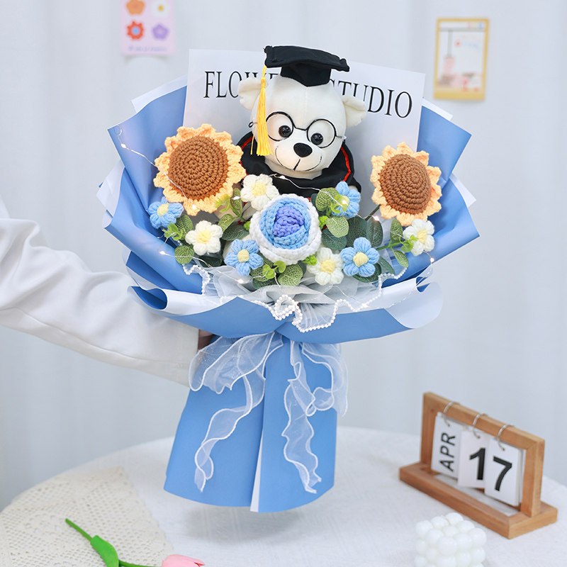 50cm博士熊針織花束（向+玫瑰｜藍色）,純花束（無提袋／無燈串）