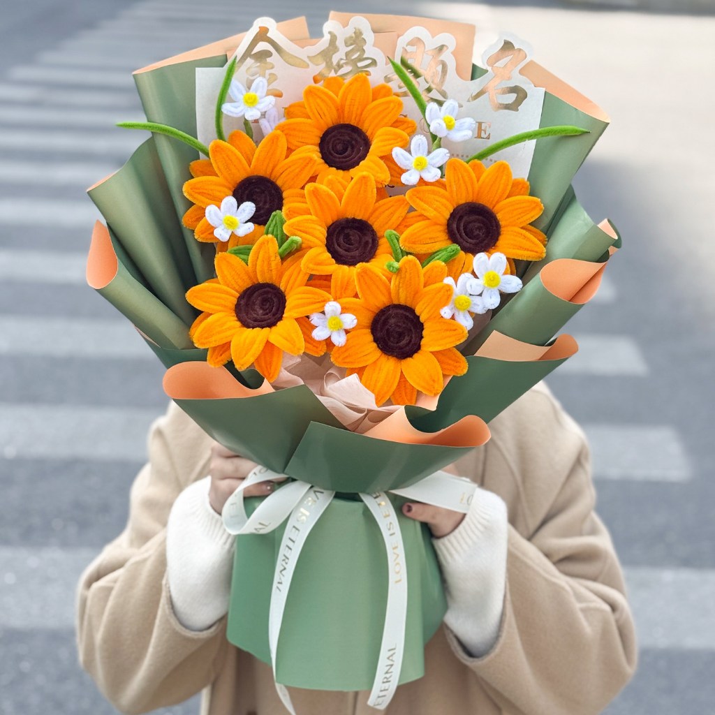50cm扭扭棒向日葵花束（綠色）,純花束（無提袋／無燈串）
