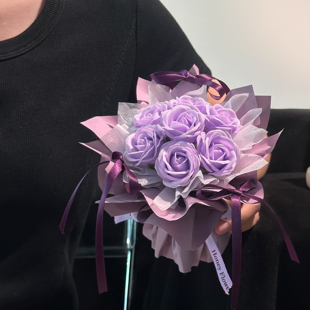 15cm7朵小玫瑰捧花（紫色）,純花束（無提袋／無燈串）